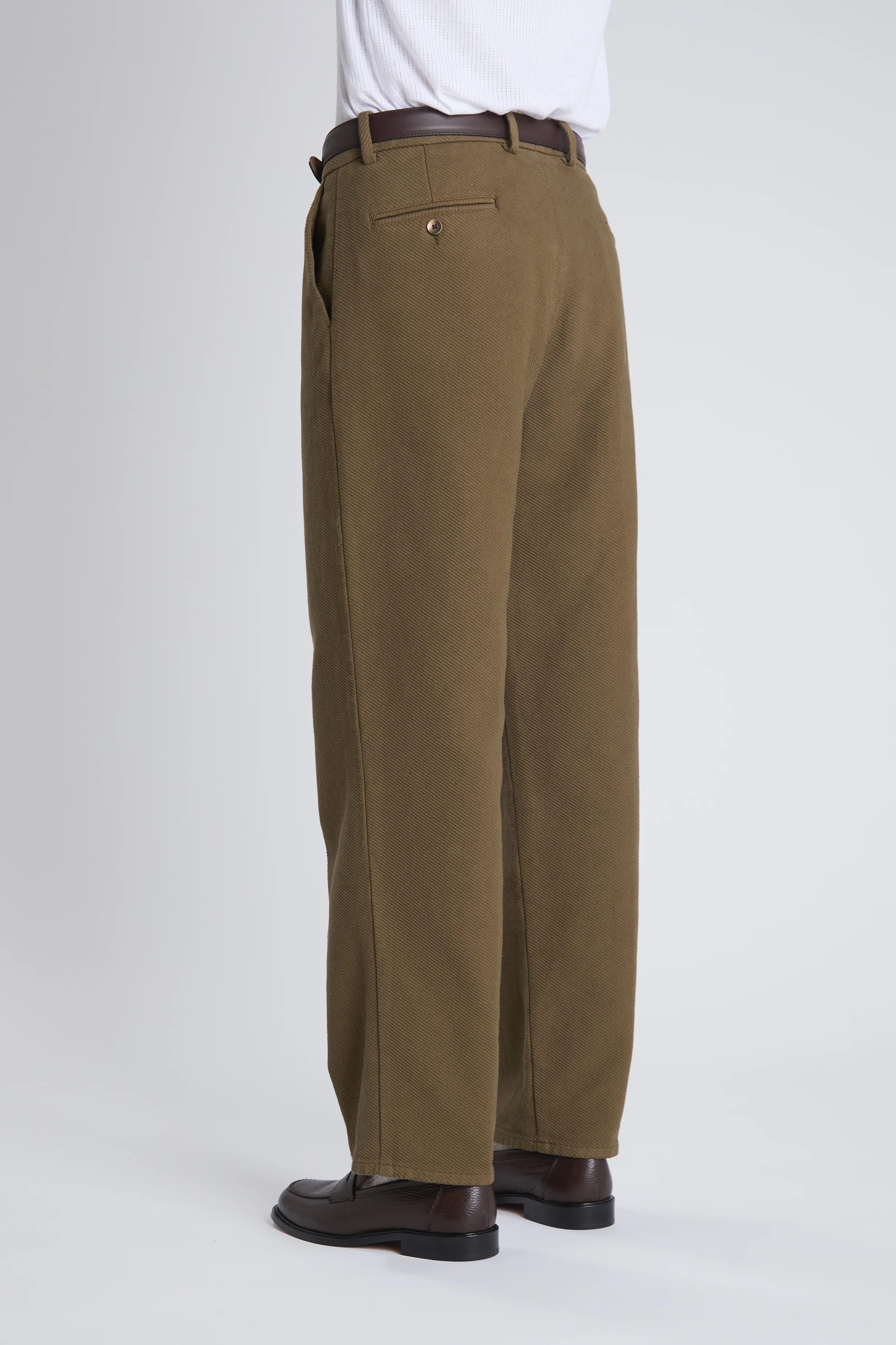 Pantalon Poetto kaki - Image 4